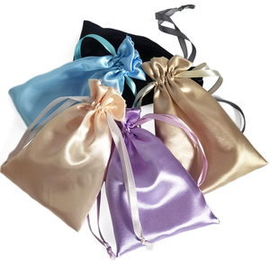 Toptan lüks saç uzatma ambalaj saten çanta ile özel logo kişiselleştirilmiş büzgülü torba - Product Image 4