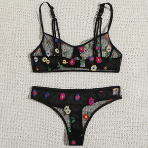 Nuevo conjunto de dos piezas de lencería sexy estilo europeo y americano, conjunto de camisón con encaje, moderno y cómodo. - Product Image 2