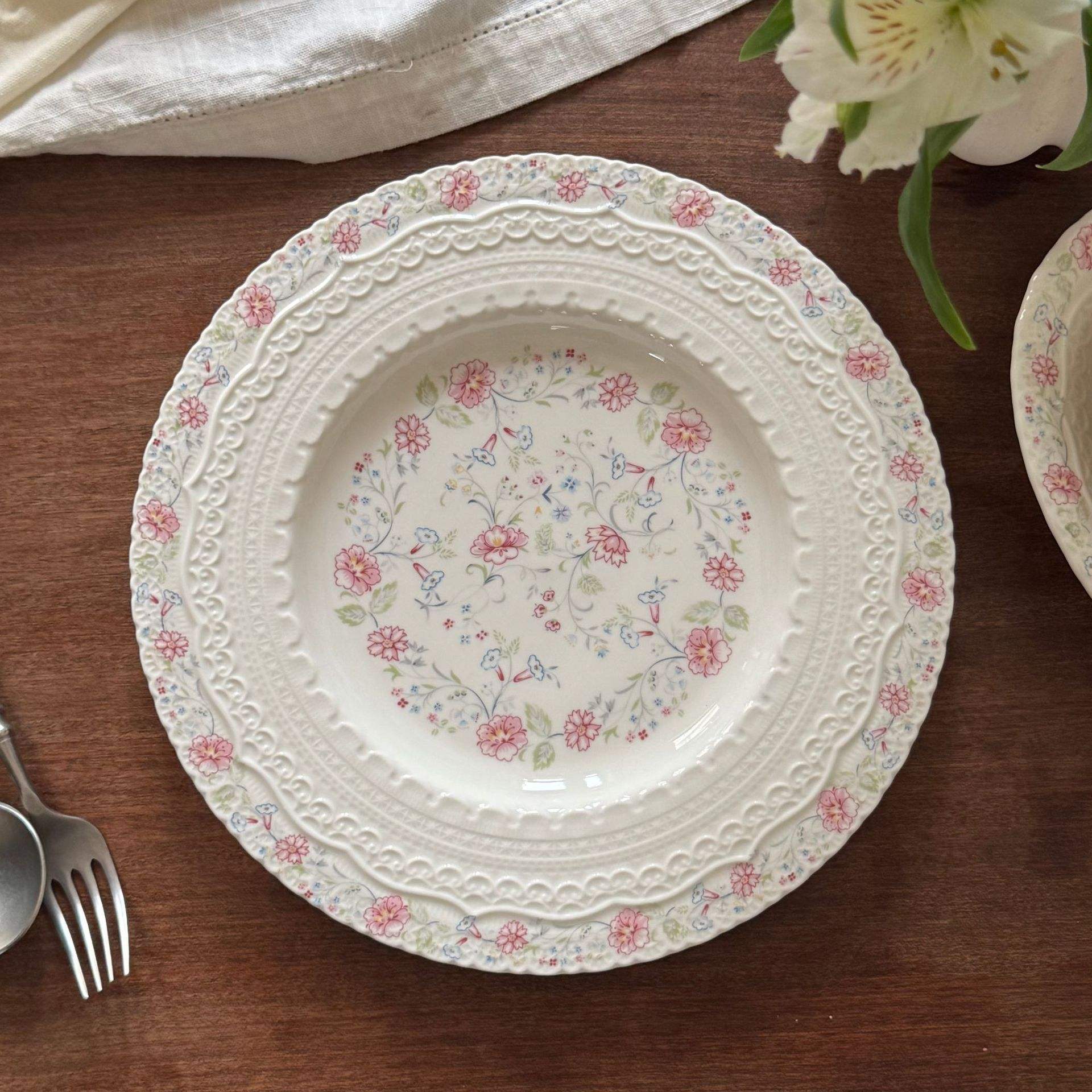 Monet garden plate 20*1.5cm