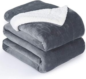 Wholesale High Quality Solid 2 Ply Plain Custom Logo Anti-Pilling Throw <b>Blankets</b> <b>Warm</b> Thick Double Layer Flannel Sherpa Fleece - Product Image 1