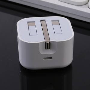 <span class=keywords><strong>Adaptador</strong></span> de Corriente Plegable USB C de <span class=keywords><strong>20W</strong></span> con Enchufe del Reino Unido para Cargador, Cable de Carga Rápida, <span class=keywords><strong>Adaptador</strong></span> de Cargador <span class=keywords><strong>Apple</strong></span> para iPhone 16 - Product Image 6