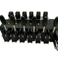 Camion pompe à flèche à quatre sections Comai, vanne de distribution hydraulique manuelle multidirectionnelle, vanne de direction inversée double