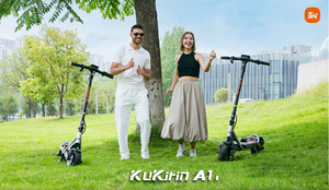 Trottinette Électrique Pliable 3-en-1 Portable avec Batterie au Lithium, Double Moteur, Autonomie de 45 km, Étanche, Idéale pour les Trajets Quotidiens Unisexe - Product Image 4