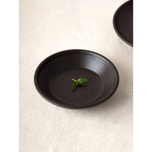 1,000 vinto ciascuno-Set di 16 piatti e piatti - Product Image 1