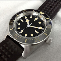 Montre de plongée automatique en acier inoxydable, personnalisable OEM, 20 ATM, avec mouvement NH35