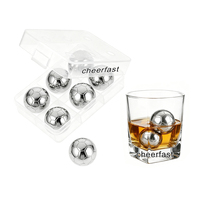 Sphères à Boissons Design Football 6 Pièces en Acier Inoxydable pour Refroidir le Whisky avec Étui en PP – Idéal Cadeau d'Affaires et Noël