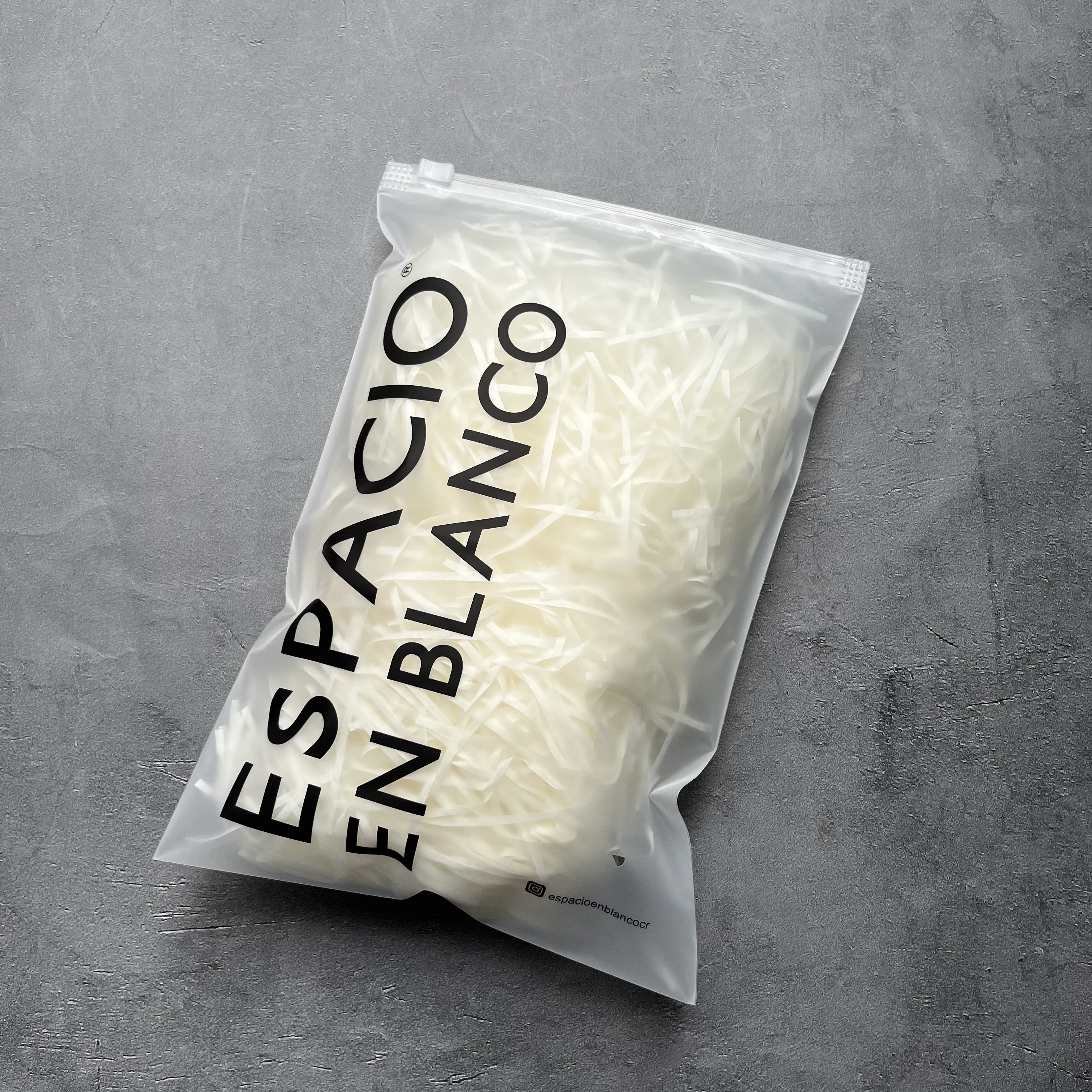 มีน้ำแข็งเกาะ