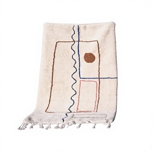 Alfombra marroquí de lana anudada a mano, diseño bordado estilo indio, alfombra persa lavable para uso en interiores y exteriores por ITHL - Product Image 1