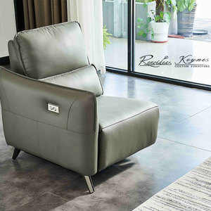 Canapé inclinable en cuir véritable trois places pour chambre d'hôtes et suite d'hôtel - Product Image 3