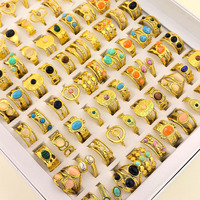 100 Pièces de Bagues en Acier Inoxydable pour Femmes, Plaqué Or 18K, Serties de Pierres Naturelles, Taille Ajustable, Design Tendance, Présentées en Boîtes