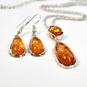 Conjunto de colgante de ámbar Piebald de cristal de cuarzo natural de alta calidad de proveedor al por mayor collar de plata para mujer a la venta - Product Image 2