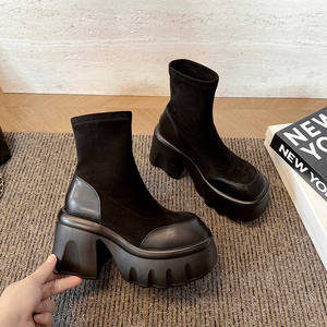 Botas de Mujer de Cuero Genuino Impermeables, Modernas y de Alta Venta, con Cremallera Trasera, Diseño Retro, Tacón Alto y Grueso, Antideslizantes y Duraderas - Product Image 1