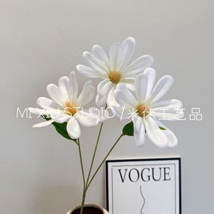 Fleurs artificielles à branche unique en soie blanche pour décoration de mariage et de maison 50g - Product Image 5