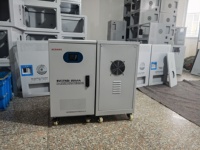 Régulateur de tension automatique monophasé 110V 220V 30 Kva 20 Kva 15 Kva pour la maison 35KVA