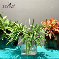 ISEVIAN Feuille de branche d'eucalyptus Real Touch de haute qualité bon marché pour chemin de table
