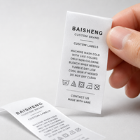 Fabricant d'étiquettes personnalisées, vente en gros, approvisionnement en vrac, étiquettes textiles en satin doux lavables, étiquettes imprimées pour vêtements, étiquettes de marque privée