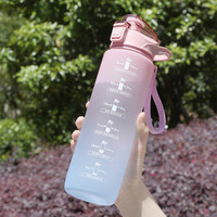 Pichet à eau de sport sans BPA Tritan 1L avec marqueur de temps bouteille d'eau de course en plastique de fitness en plein air motivante pour le camping