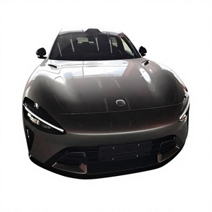 Auto Usado Xiao-mi YU7 2025 SUV Eléctrico Doble Motor AWD 96.3 kWh 770 km de Autonomía <span class=keywords><strong>Gris</strong></span> Plateado 5 Asientos - Product Image 2