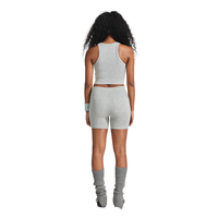 Ensemble de yoga doux effet seconde peau gris uni, comprenant un haut court dos nageur et un short cycliste taille haute, tenue de fitness pour la gym, l'entraînement et le sport
