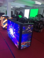 Pantalla LED para Cabina de DJ con SDK para Uso en Aeropuertos y Tiendas Minoristas, Soporte de Escritorio Portátil