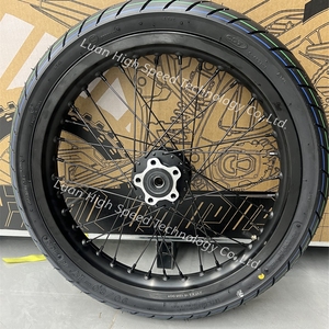Juego de Ruedas Delanteras y Traseras para Surron Light Bee X Ultra Bee Talaria, Combinación de Neumáticos Todoterreno y para Carretera de 17 Pulgadas, Ruedas Supermoto - Product Image 6
