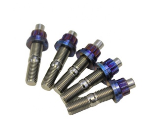 Fabricantes al por mayor <span class=keywords><strong>M</strong></span> 10X1,25X45mm Perno de colector de escape de titanio Perno de colector - Product Image 1