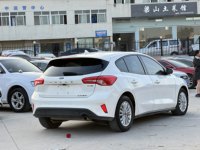 Ford Focus Hatchback 2019 Otomatis Bensin 5 Kursi Setir Kiri Sunroof Kamera Belakang