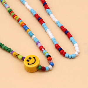Collar de Cuentas de Colores con Colgante de Cara Sonriente, Joyería de Fiesta Estilo Bohemio, Gargantilla Corta, Accesorio de Moda - Product Image 3