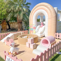 Manège blanc, aire de jeux souple, mini carrousel, jeux d'arcade pour enfants, fête d'anniversaire