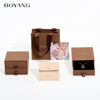 Boîte à bijoux coulissante personnalisée en écologique beige pour bracelet, collier, boucles d'oreilles et bague
