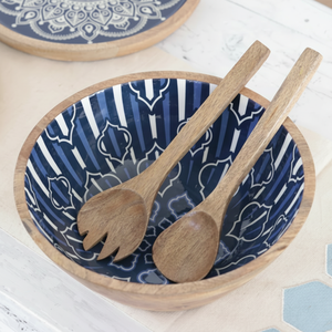 <b>Small</b> wooden salad <b>bowl</b> featuring a striking navy blue and white patterned interior design, at wholesale prices. - Product Image 1
