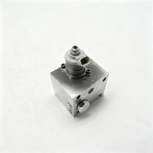 9239213 Électrovanne de pompe hydraulique de haute qualité applicable à l'excavatrice ZX870-5G, pièces d'origine en stock - Product Image 3