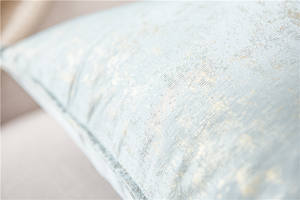 Housse de coussin de luxe en jacquard métallique, décorative pour la maison - Product Image 4