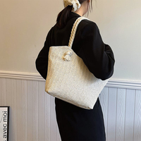 Mode féminine grande capacité pratique fermeture ouverte Portable et pliable caractéristique Patchwork tissé épaule plage sac fourre-tout