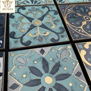 Carreaux de céramique marocains bleus dorés à motifs floraux 200x200mm, carreaux décoratifs plaqués or pour murs et sols de cuisine et salle de bain - Product Image 4