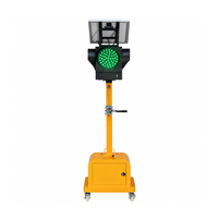 Feu de signalisation mobile solaire portable de 300 mm avec LED à 4 faces IP55 pour le contrôle du trafic dans les zones de construction