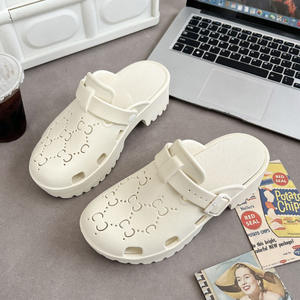 Sabots à semelles épaisses de haute qualité chaussures de jardin d'été respirantes antidérapantes pantoufles pour femmes en plein air - Product Image 6