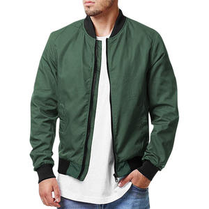 Blouson aviateur Performance Pro pour homme, offrant des coutures renforcées et une coupe ajustable, idéal pour les modes de vie actifs et les activités de plein air - Product Image 6
