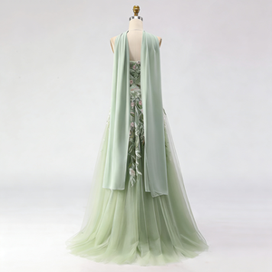 Elegante Abito da Sera Lungo in Tulle Verde Salvia <span class=keywords><strong>con</strong></span> Applicazioni Floreali, Spacco e Collo Senza Spalline per Donna - Product Image 2