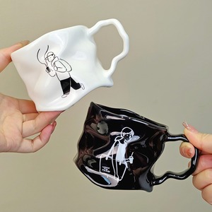 Tasses à café en céramique irrégulières faites à la main, style créatif noir et blanc, 350 ml, pour hommes, femmes et couples - Product Image 2