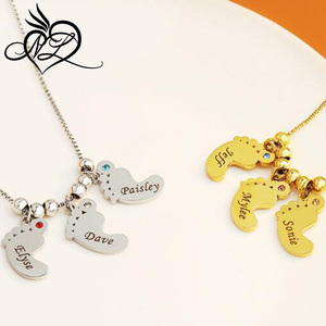 I Piedi Del Bambino personalizzato Inciso I Bambini <span class=keywords><strong>Nome</strong></span> Con Birthstone Pendente Della Collana Per La festa della Mamma Regalo - Product Image 4