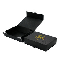 Vente en gros boîte en carton de papier de luxe avec logo personnalisé boîte d'emballage de vêtement t-shirt chaussette vêtement coffrets cadeau pour vêtements d'homme femme