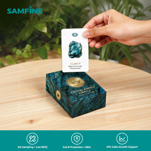 Cartes de divination en cristal élégantes certifiées FSC avec finition satinée personnalisée pour la purification énergétique - Product Image 1