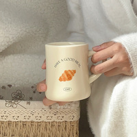 Mug à expresso en céramique blanc crème tendance avec logo personnalisé pour les cafés