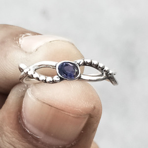 Anillo de piedras preciosas de amatista hecho a mano indio para niñas, joyería de plata de ley 925 hecha a granel, venta al por mayor, anillos de plata fina, joyería - Product Image 3