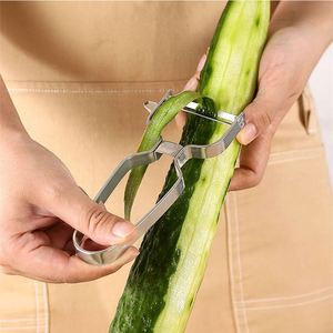 Utensilios de Cocina, Pelador de Patatas Multifuncional, Pelador Giratorio de Acero Inoxidable para Frutas, Verduras, Zanahorias y Patatas - Product Image 3