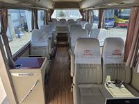 Autobus Toyota Coaster d'occasion, moteur HINO N041, 18 places, poids total 5500 kg, autocar de tourisme d'occasion pour le marché africain