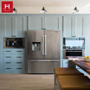 HAPPY HOUSES Ensemble d'armoires de <span class=keywords><strong>cuisine</strong></span> en bois massif de style farmhouse américain avec îlot, armoire <span class=keywords><strong>bleu</strong></span> clair personnalisée pour villa - Product Image 6