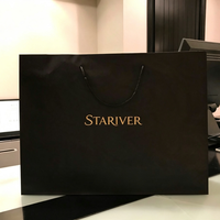 Sac shopping en papier noir mat avec logo en feuille d'or personnalisé, poignée en corde de papier torsadée, emballage cadeau de luxe pour boutique, sac fourre-tout