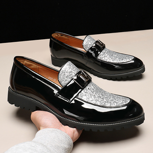 2559 Realm Plus 45 Nouvelles Chaussures Pointues pour Hommes Tendance Paillettes Mocassins Britanniques à Pompons - Product Image 2